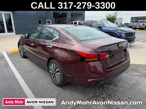 Used 2025 Nissan Altima 2.5 SV FWD image 6