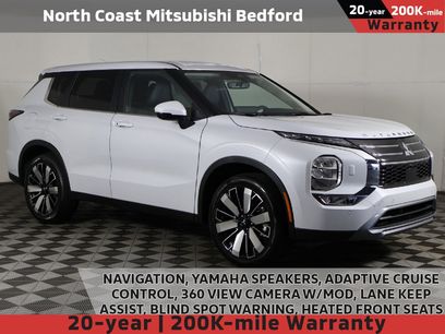 New 2025 Mitsubishi Outlander SE