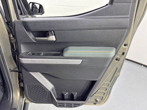 Used 2025 Toyota Tacoma 4x4 Double Cab Hybrid w/ Tow Tech Package image 48