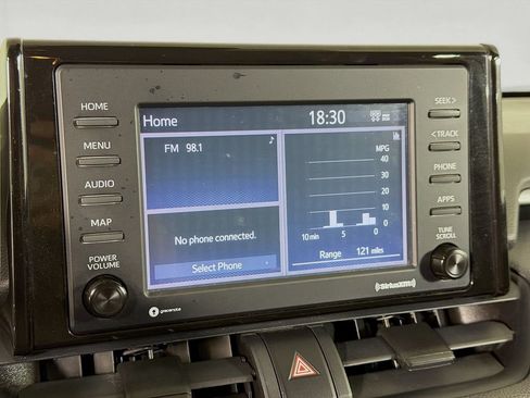 Used 2021 Toyota RAV4 XLE AWD/4WD image 15