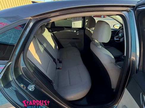 Used 2021 Kia Forte LXS FWD image 11