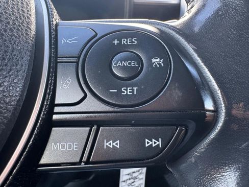 Used 2020 Toyota Corolla SE w/ Carpet Mat Package (TMS) image 18