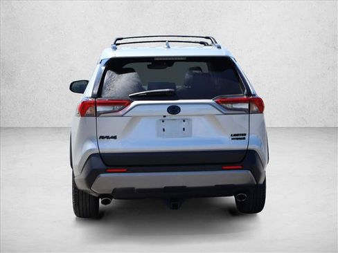 Used 2022 Toyota RAV4 Limited AWD/4WD image 8