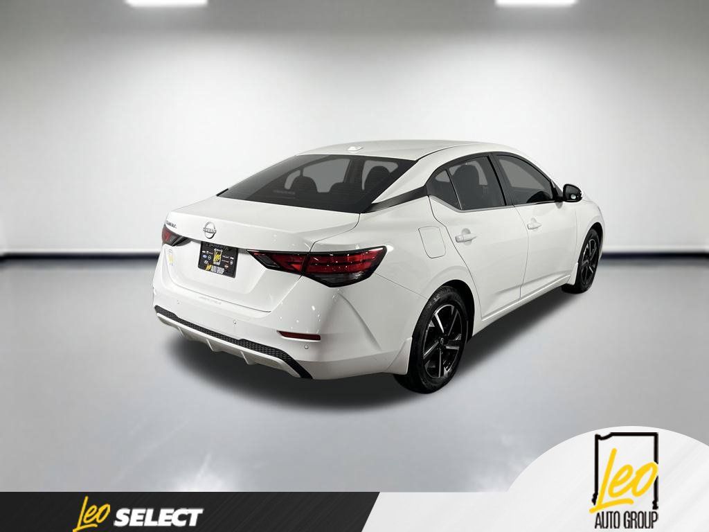 Used 2025 Nissan Sentra SV w/ All-Weather Package FWD image 5