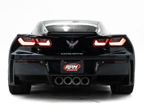 Used 2014 Chevrolet Corvette Stingray Coupe w/ Battery Protection Package image 3