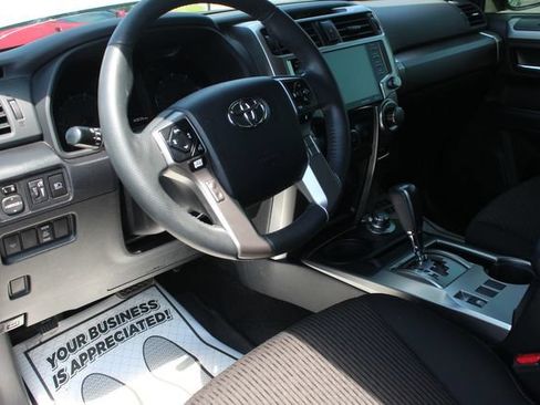 Used 2021 Toyota 4Runner Trail Special Edition AWD/4WD image 21