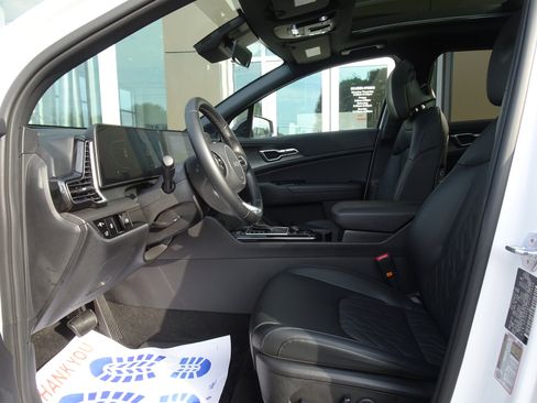 Used 2023 Kia Sportage X-Line w/ X-Line Premium Package AWD/4WD image 8