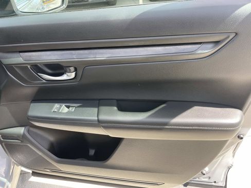 Certified 2025 Honda CR-V EX image 20