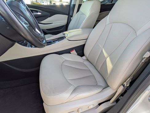 Used 2019 Buick Envision Premium image 13