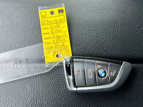 Used 2018 BMW 530i xDrive w/ Premium Package image 35