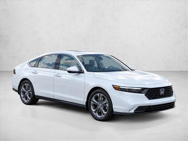 Used 2023 Honda Accord EX image 3