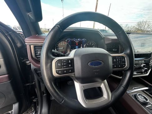 Used 2024 Ford Expedition Max Limited image 12