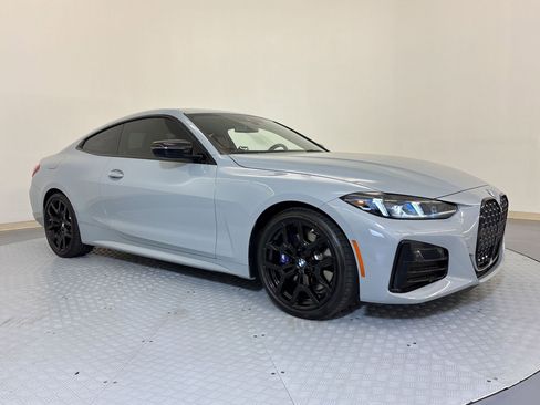 Used 2025 BMW 430i Coupe w/ M Sport Package image 6