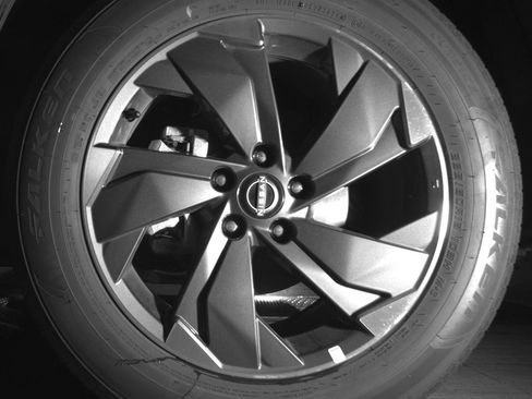 Used 2025 Nissan Rogue SV image 12