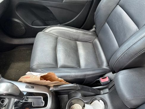 Used 2014 Chevrolet Cruze LTZ w/ RS Package FWD image 15