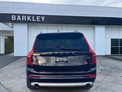 Used 2019 Volvo XC90 T5 Momentum w/ Protection Package Premier image 6