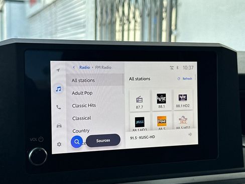 Certified 2025 Toyota Tacoma SR5 image 18
