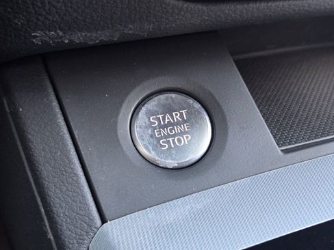 Certified 2024 Audi Q5 2.0T Premium w/ Summer of Audi Package image 25