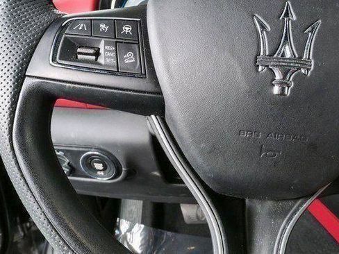Certified 2023 Maserati Levante GT AWD/4WD image 10