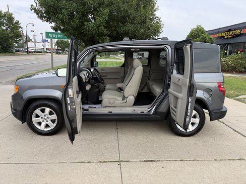 Used 2009 Honda Element EX image 12