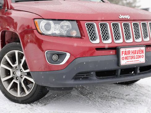 Used 2014 Jeep Compass Limited w/ Sun/Sound Group image 30