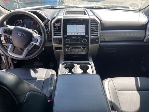 Used 2017 Ford F250 Lariat w/ Chrome Package AWD/4WD image 11