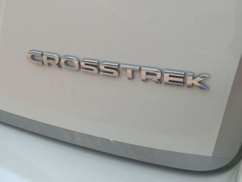 Used 2023 Subaru Crosstrek 2.0i Premium AWD/4WD image 12