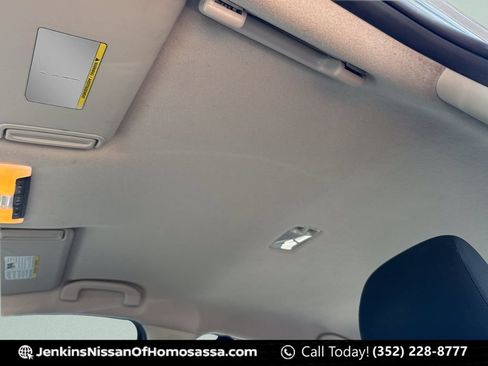Certified 2023 Nissan Versa SV FWD image 29