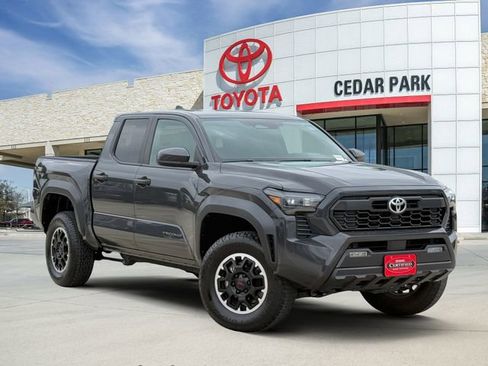 Used 2024 Toyota Tacoma TRD Off-Road AWD/4WD image 1