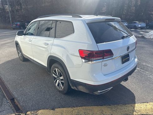 Used 2021 Volkswagen Atlas SE image 4