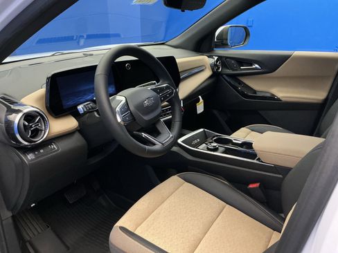 New 2026 Chevrolet Equinox ACTIV FWD image 12