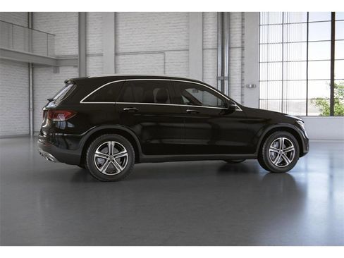 Certified 2021 Mercedes-Benz GLC 300 4MATIC image 19
