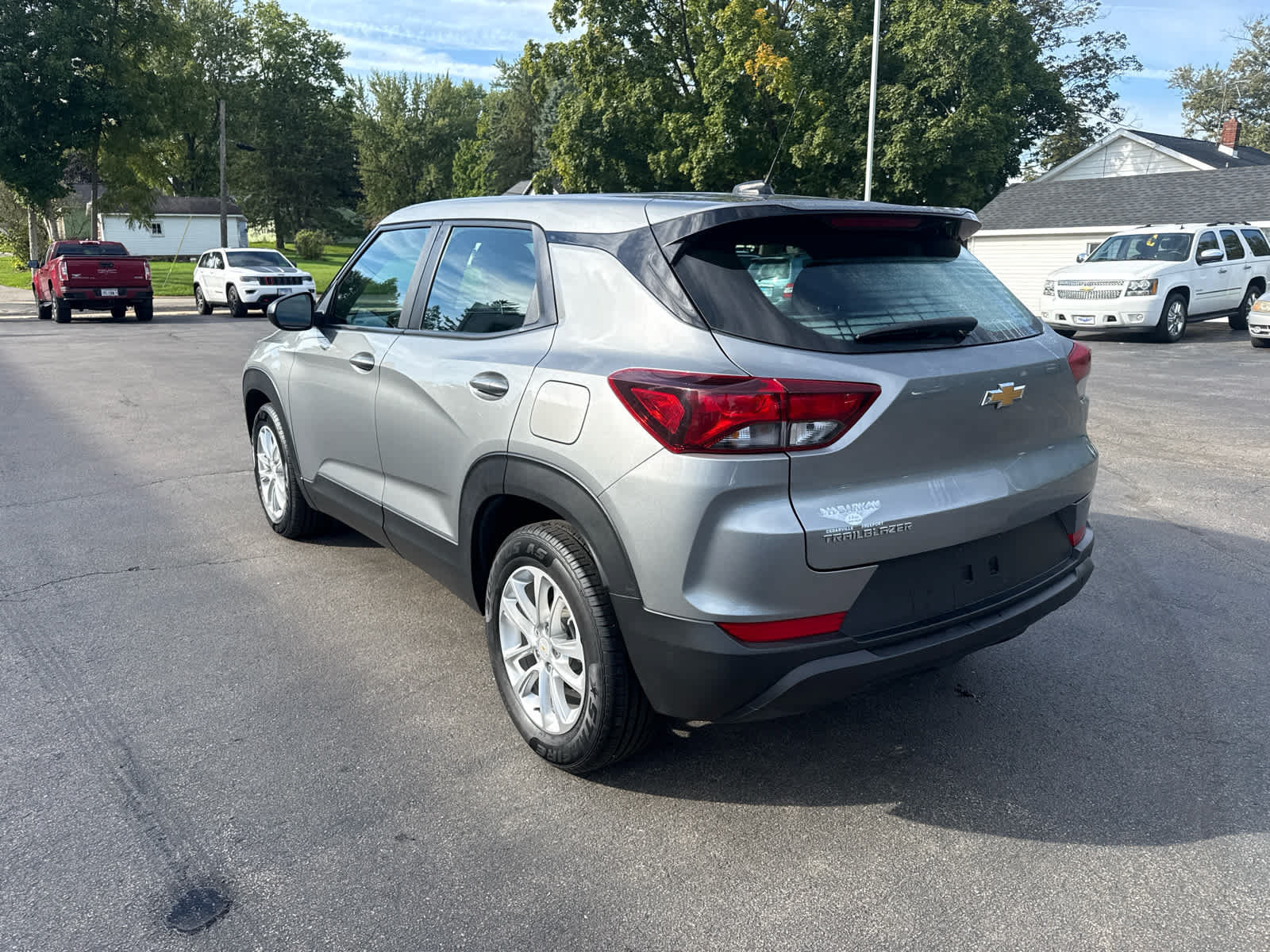Used 2024 Chevrolet TrailBlazer LS FWD image 5
