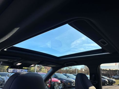 New 2025 Subaru Forester Touring image 7