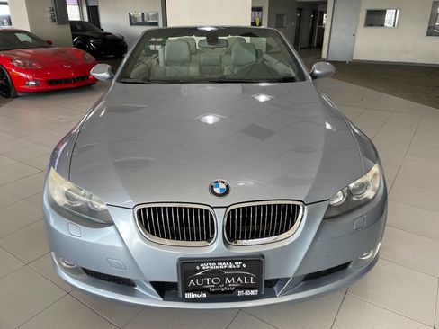Used 2009 BMW 328i Convertible image 2