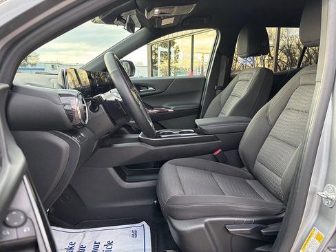 Used 2025 Chevrolet Equinox LT image 13