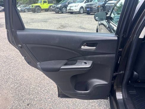 Used 2013 Honda CR-V LX image 18