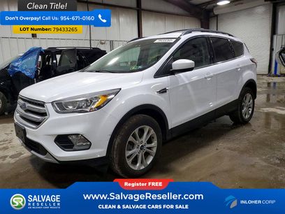 Used 2017 Ford Escape SE w/ Equipment Group 201A