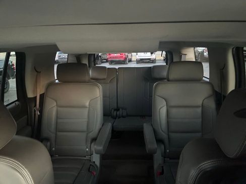 Used 2017 GMC Yukon Denali w/ Open Road Package image 27