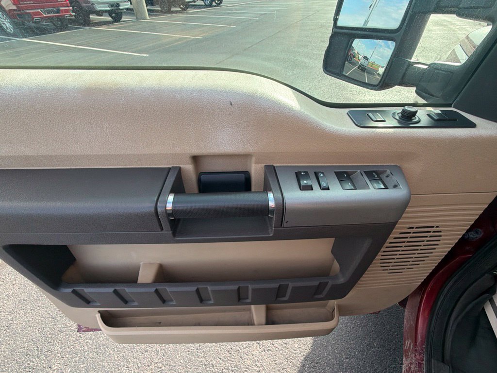 Used 2014 Ford F250 Lariat w/ Lariat Ultimate Package AWD/4WD image 21