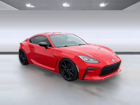 Used 2022 Toyota GR86 Premium RWD image 7