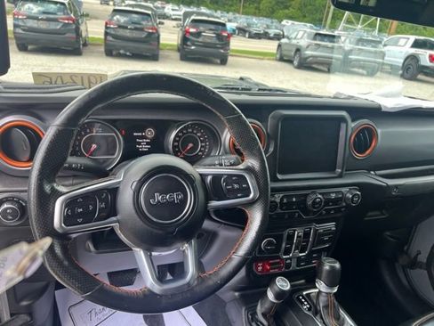 Used 2021 Jeep Gladiator Mojave AWD/4WD image 7