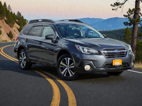 Used 2019 Subaru Outback 2.5i Limited image 2
