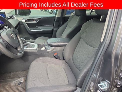 Used 2023 Toyota RAV4 XLE FWD image 2