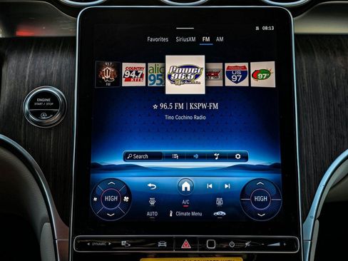 New 2025 Mercedes-Benz GLC 300 4MATIC image 14