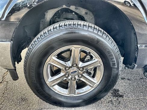 Used 2024 Ford F150 XLT image 10