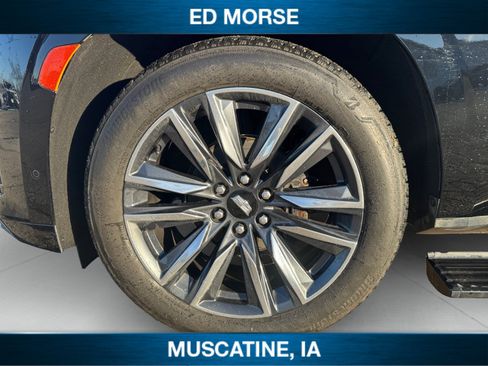 Used 2023 Cadillac Escalade Sport Platinum AWD/4WD image 14