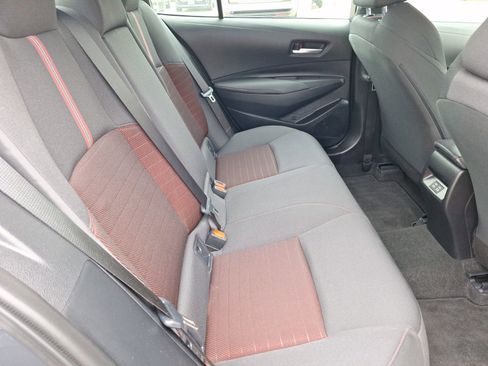 Used 2025 Toyota Corolla SE image 31