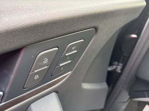 Used 2023 Audi Q5 2.0T Premium Plus w/ Premium Plus Package image 8