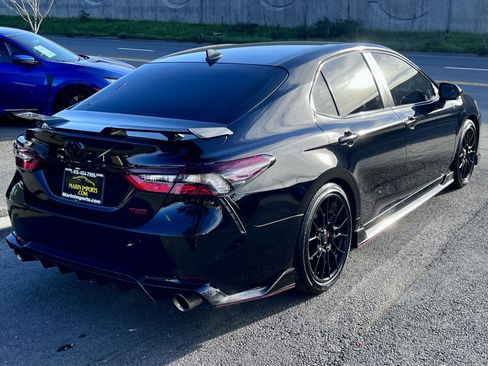 Used 2022 Toyota Camry TRD image 5